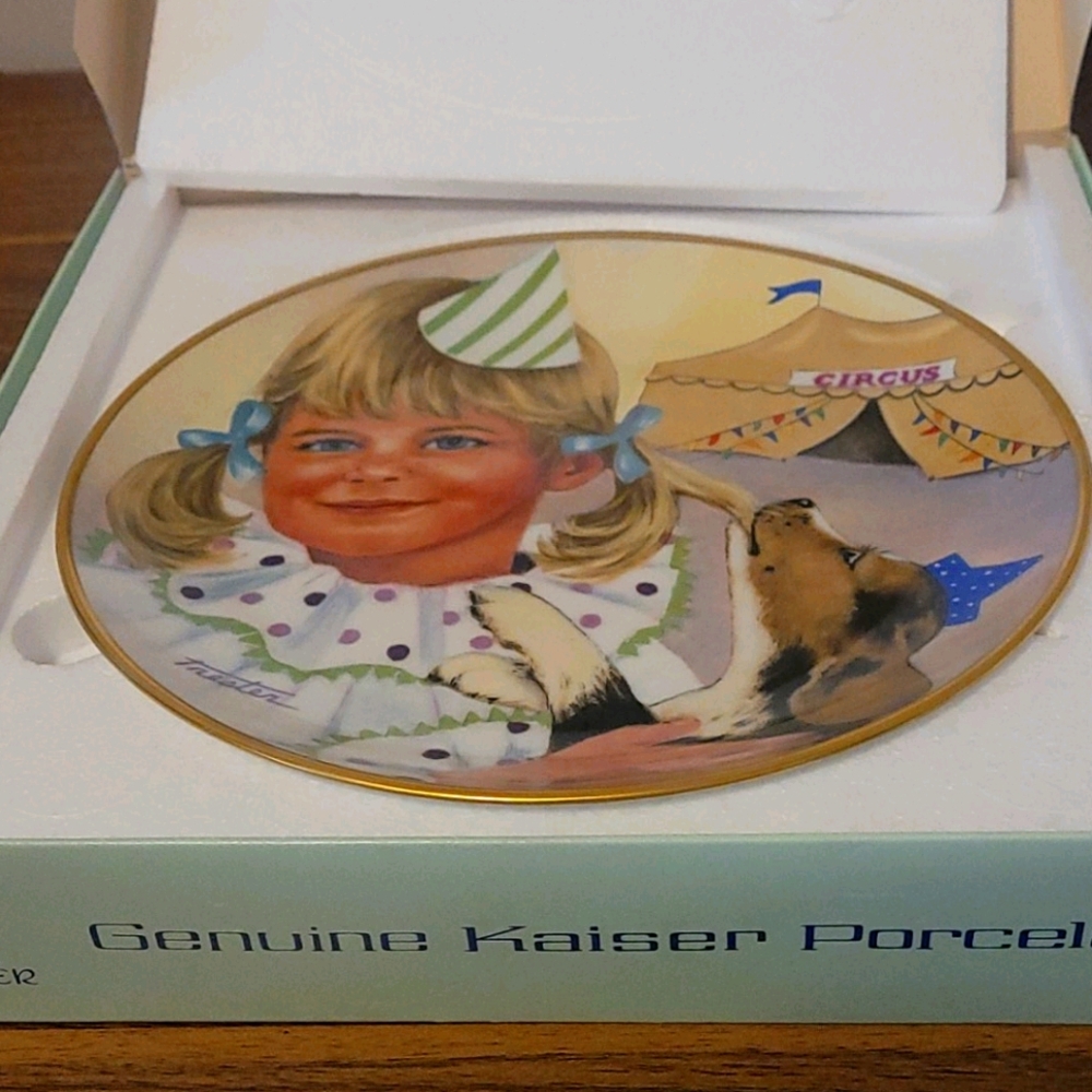 Kaiser Porcelain